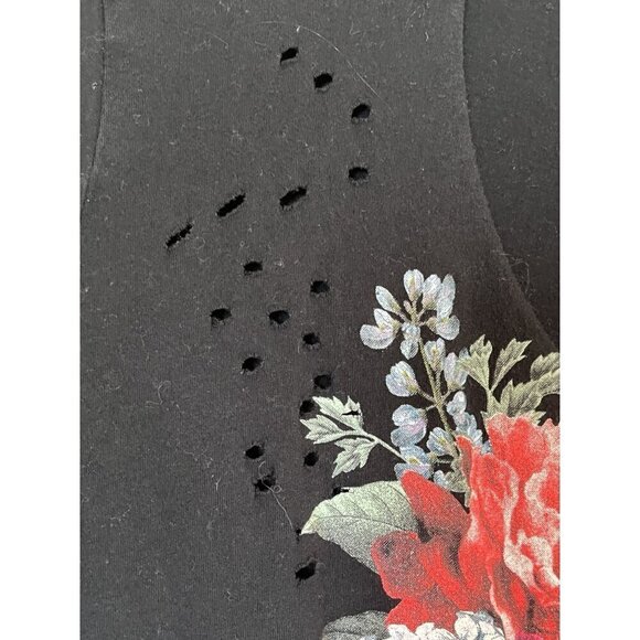 Torrid Top Women 1X Black Choker Neck Keyhole Red Floral Short Sleeve Distressed - Picture 5 of 11